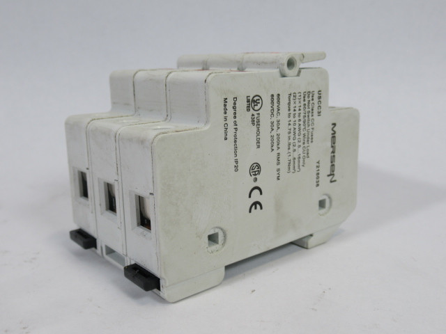 Mersen Ferraz Shawmut USCC3I Fuse Holder W/ Indicator Class CC 30A 600V 3P USED