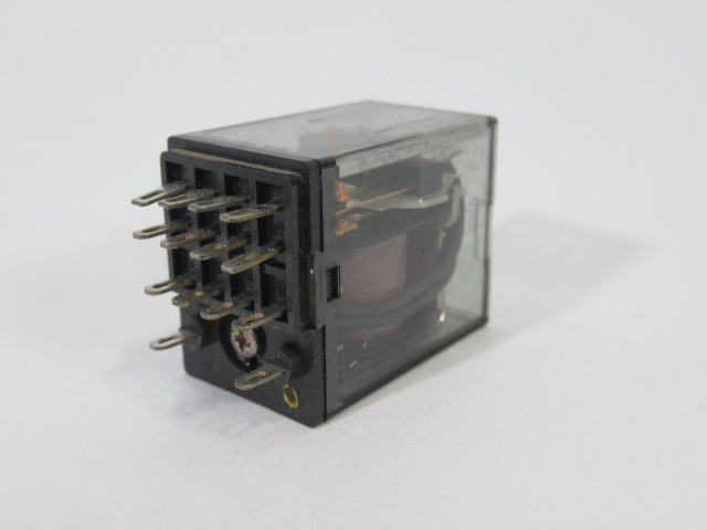 Fuji Electric HH54P-L Relay 24VDC 3A 240VAC 3A 30VDC 14-Blade USED