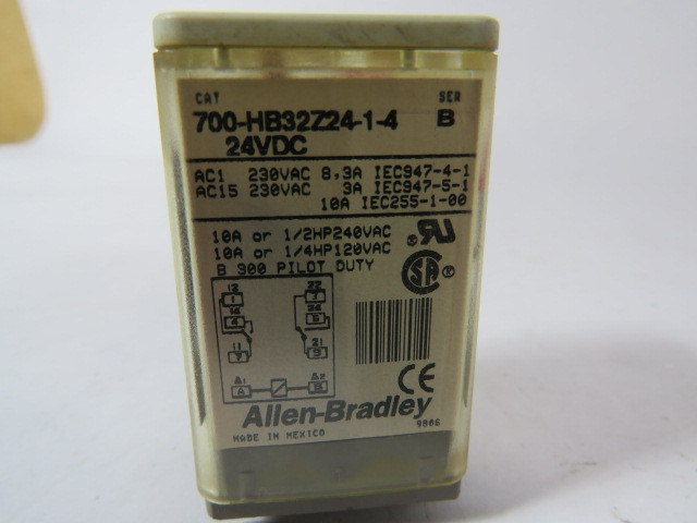 Allen-Bradley 700-HB32Z24-1-4 Series B Relay 24VDC 10A 8 Blade USED