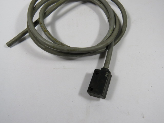 SMC D-P74 Inline Reed 2 Wire Proximity Switch 3m L USED