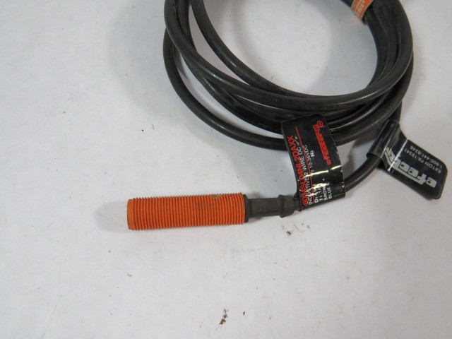 Efector 8034SL04NL2DAXX Proximity Switch 10-36 VDC Missing Washers USED