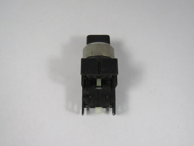Fuji Electric AH22-P2B10 Selector Switch 1NO 2-Position USED