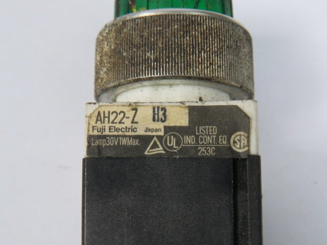 Fuji Electric AH22-ZH3-GH Green Pilot Light 100-110V 50-60HZ USED