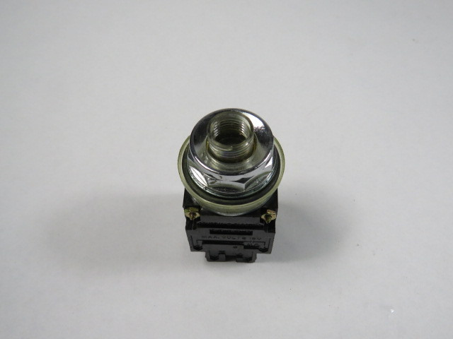 General Electric CR104A8125 Push Button No Mushroom Head 1NO/1NC USED