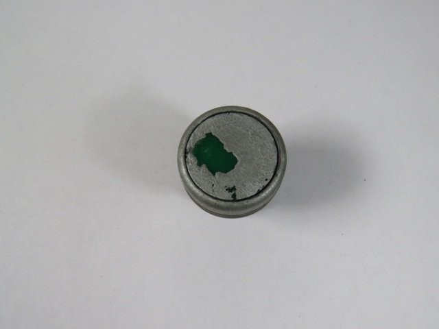 APT LA39-B2-G Green Push Button Operator Only USED