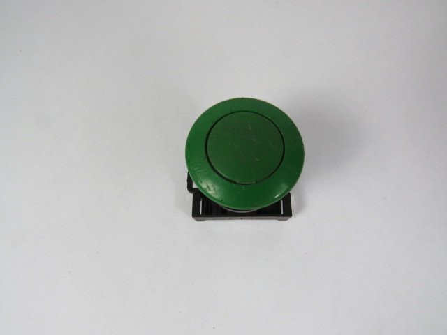 Eaton M22-DP-G Green Mushroom Head Push Button Operator USED