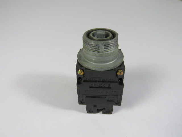 General Electric CR104B622 Selector Switch 2NO/2NC 4-Position No Knob USED