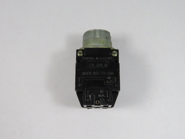 General Electric CR104B122 Selector Switch 2NO/2NC 2-Position No Knob USED