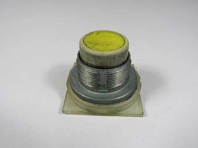 Square D 9001-KR3Y Yellow Push Button Operator Only USED