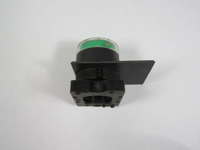 Telemecanique ZA2-BW333 Green Push Button Operator w/ Mounting Latch USED