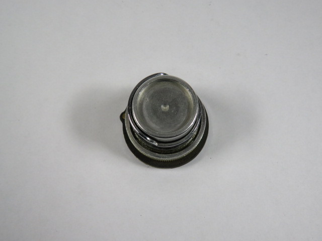 Square D 9001-KR2U Half Shroud Push Button No Color Insert USED