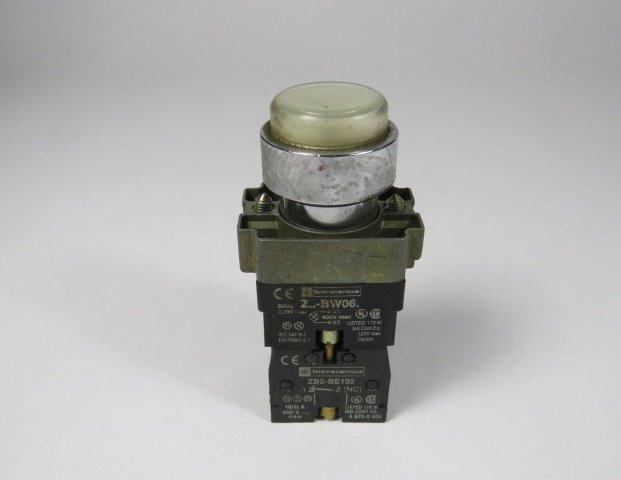 Telemecanique ZB2-BV071 Clear Push Button 1NO/1NC USED