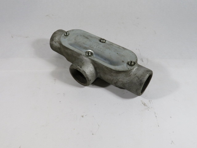 Crouse-Hinds T-58 1-1/2" Threaded Conduit Fitting USED