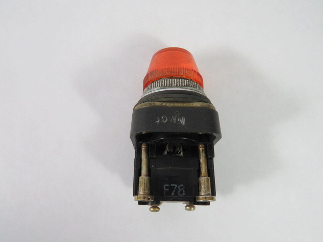 Allen-Bradley 800T-P16A Pilot Light 120V 50/60HZ Amber Lens Series B USED