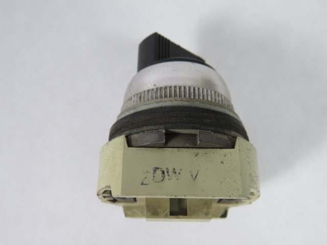 Allen-Bradley 800T-H5 Ser N Selector Switch No Contact Block 2-Position USED