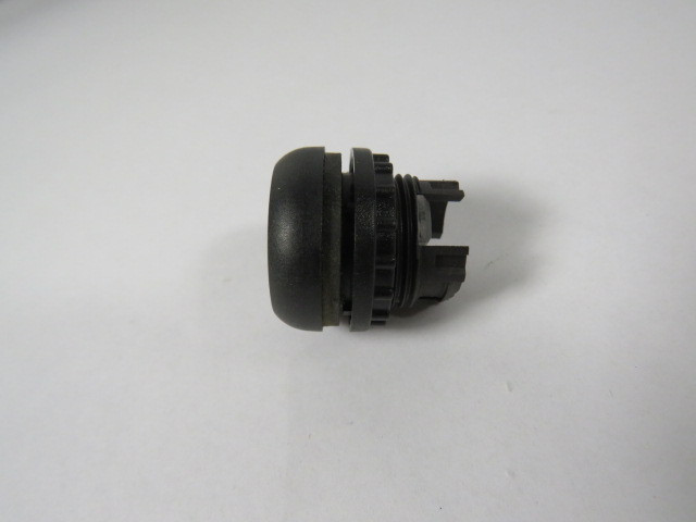 Cutler-Hammer M22S-DL-W White Push Button Operator Only USED