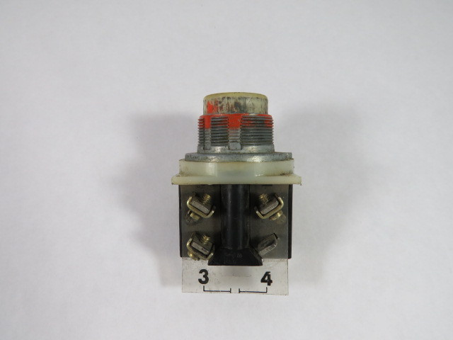 Square D 9001-KR3BH13 Black Push Button 6A 120-600V 1NO/1NC USED