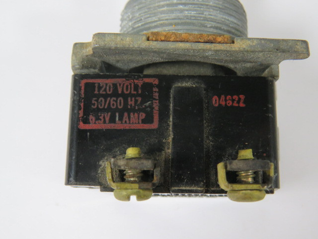 Cutler-Hammer 10250T181N Indicating Light 120V 50/60HZ 6.3V No Lens USED
