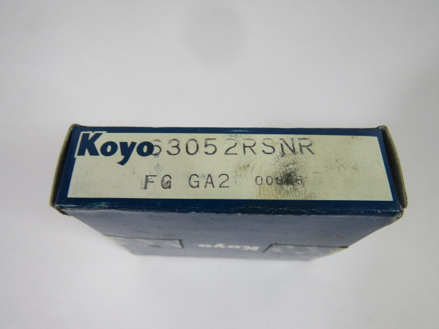 Koyo 6305-2RSNR Bearing OD 65mm ID 25mm ! NEW !