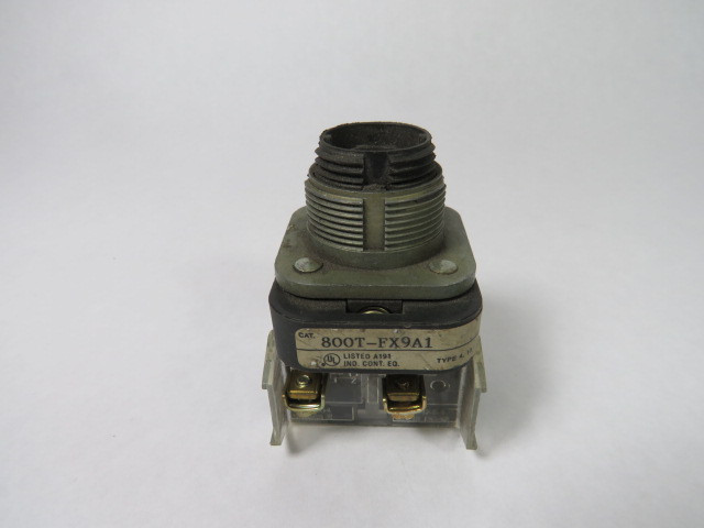 Allen-Bradley 800T-FX9A1 Series T Push/Pull Push Button 1NO/1NCLB USED