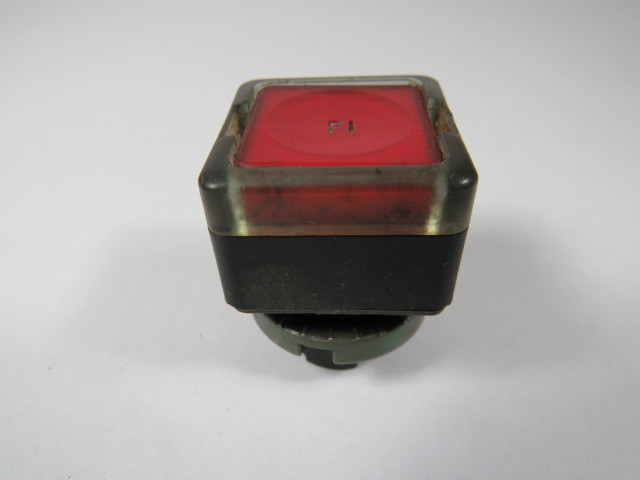 General Electric P9SPLRGD Red Push Button "F1" No Mounting Latch USED