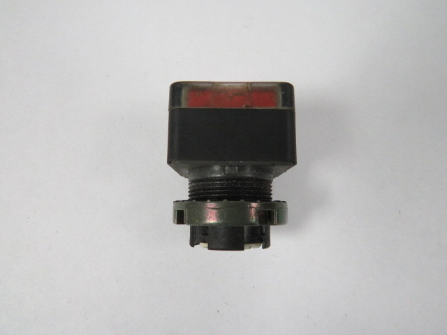 General Electric P9SPLRGD Red Push Button "F3" No Mounting Latch USED