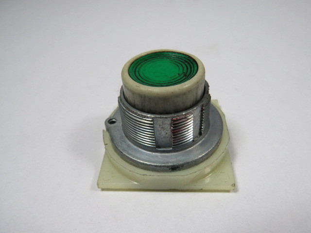 Square D 9001-KR3G Green Push Button Operator w/ Ribbed Color Insert USED