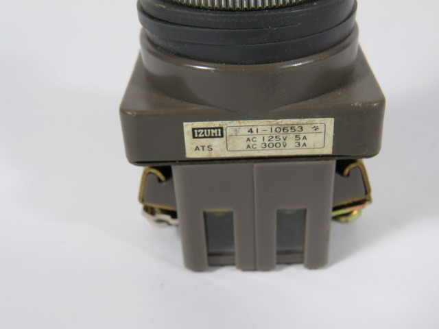 Izumi ATS Push/Pull Push Button 2NC No Mushroom Head USED
