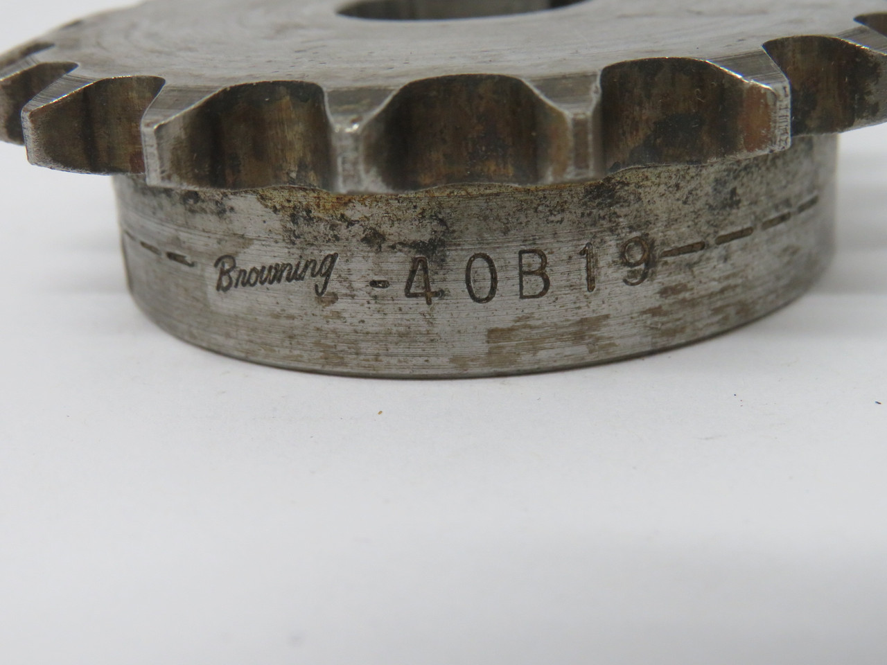 Browning 40B19 Roller Chain Sprocket w/Keyway 7/8" Bore 19T 40 Chain USED