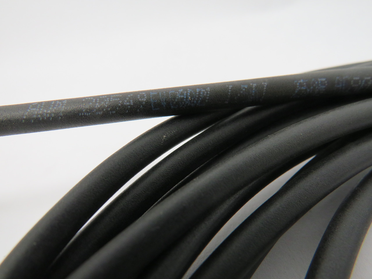 IFM Electronic EVC002 Connector Cable 4A 300VDC 250VAC 5m SHELF WEAR NOP