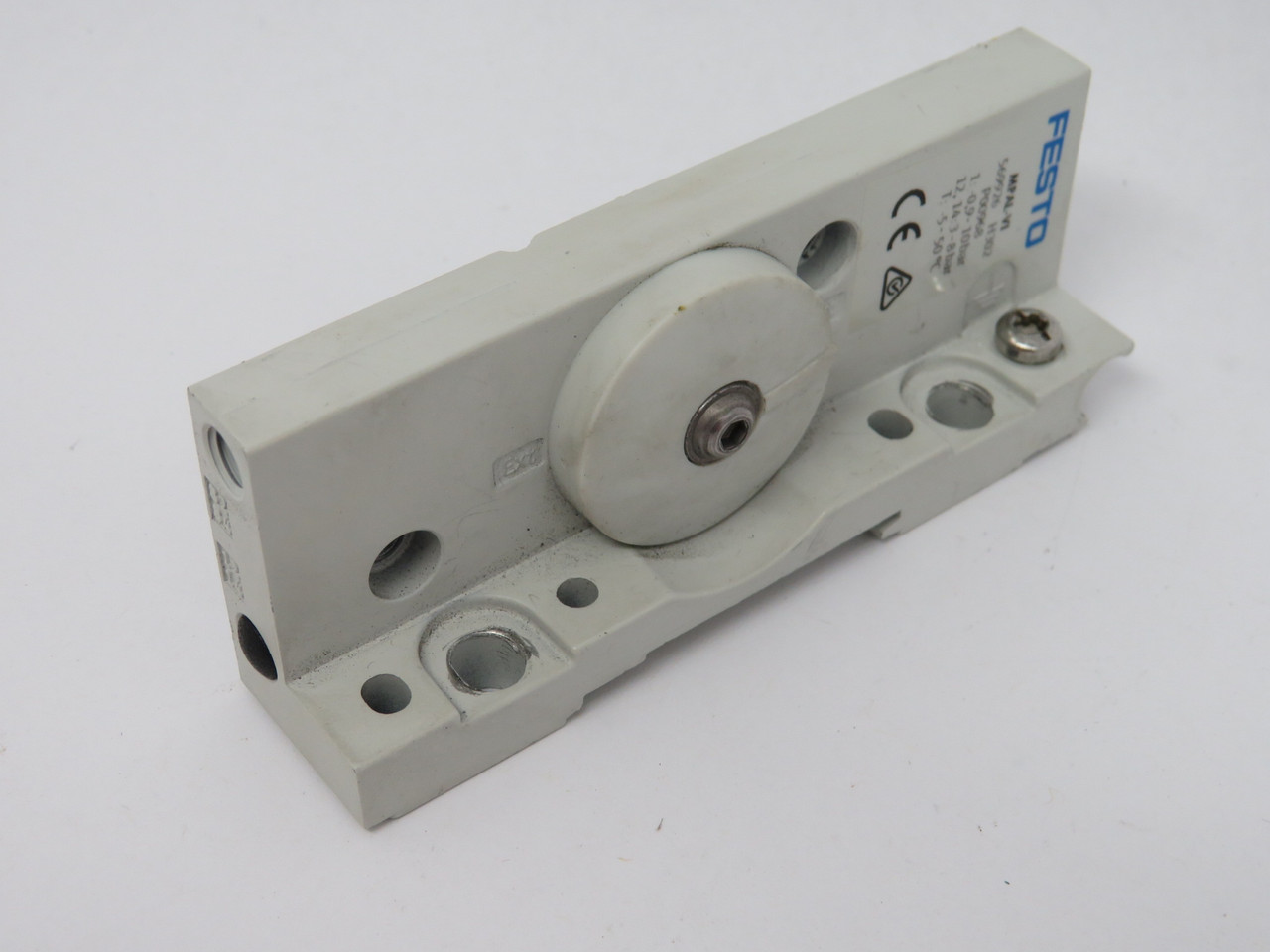 Festo 560945 VMPAL-EPR Ceramic Manifold End Plate for MPAL-VI Valves USED