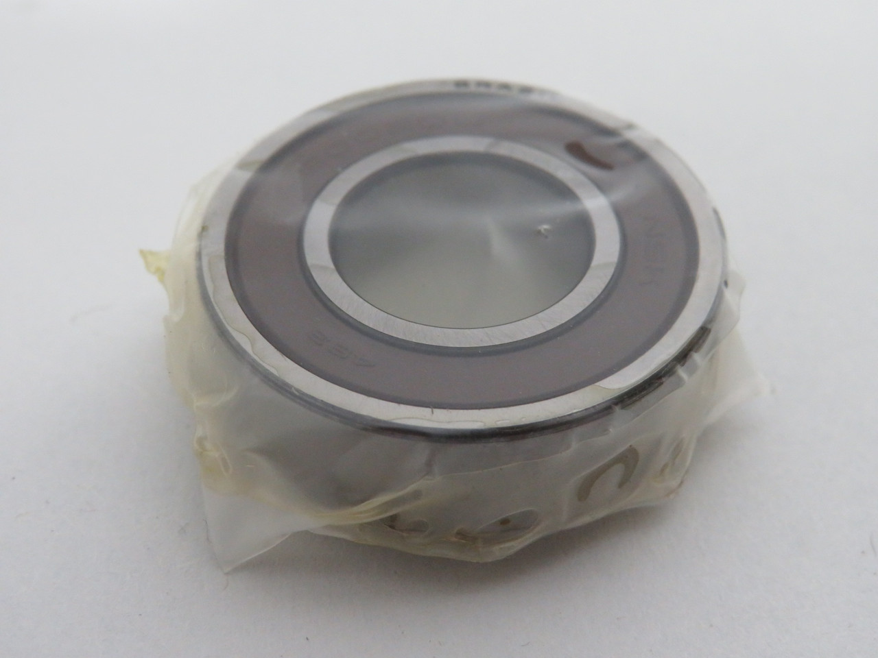 NSK 6002DDUCE Deep Groove Ball Bearing 32mmOD 15mmID 9mmW NEW