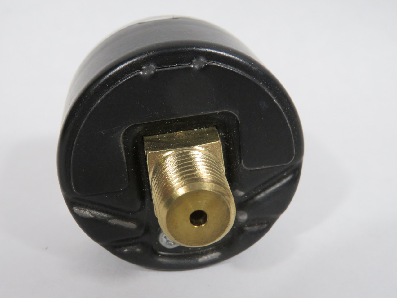 Wika 111.12-2 Dry Pressure Gauge 0-30 psi 0-200kPa 1/4" NPT 2" Dial NOP