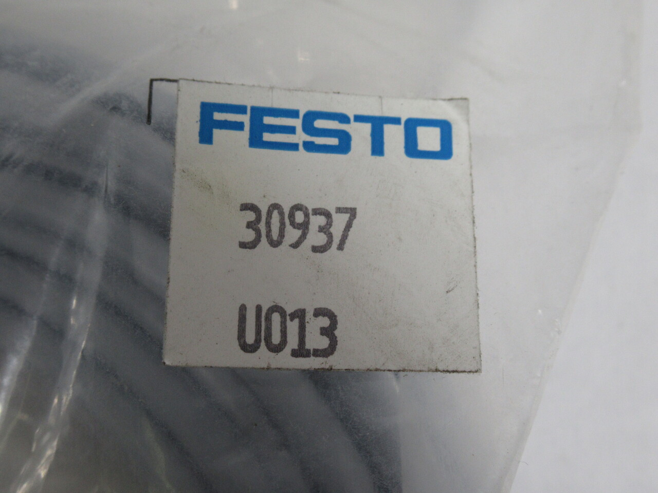 Festo 30937 KMF-1-24DC-5-LED Solenoid Valve Plug Socket w/ Cable 5m OPEN BAG NWB