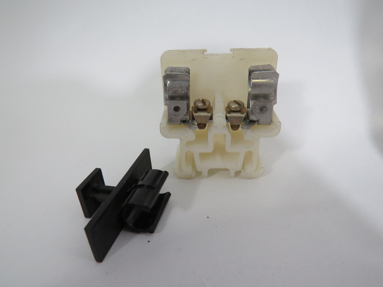 Allen-Bradley 1492-CE6 Fuse Holder Terminal Block w/Black Clip Lot of 10 USED