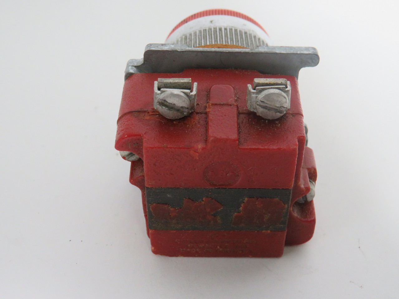 Cutler-Hammer Red Vintage Domed Pilot Light 120V@60Hz SHELF WEAR USED