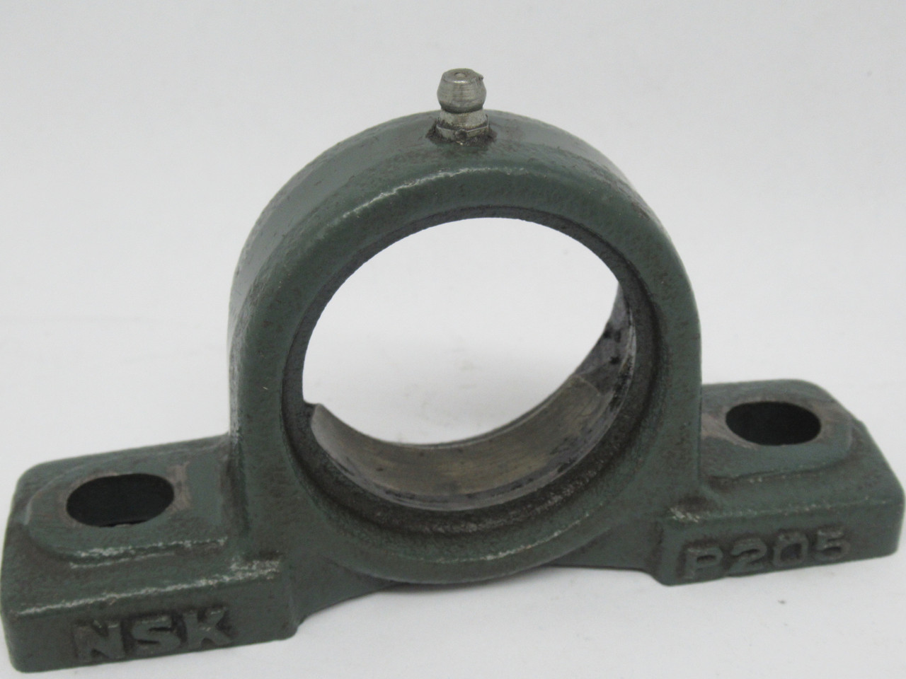 NSK P205 Pillow Block Bearing Housing 2 Bolt Cast Iron USED