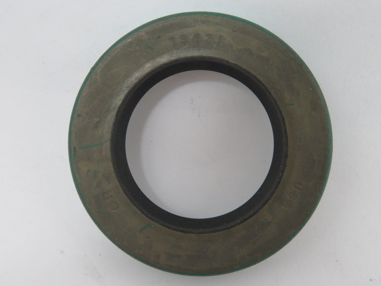 Chicago Rawhide 13671 SKF Oil Seal 2.250"OD 1.375"ID 0.313"W NOP