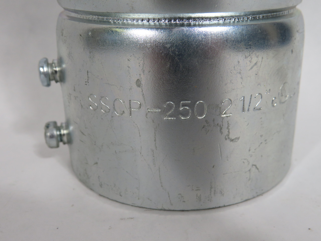 Garvin SSCP-250 Steel EMT Set Screw Coupling 2-1/2" Size USED