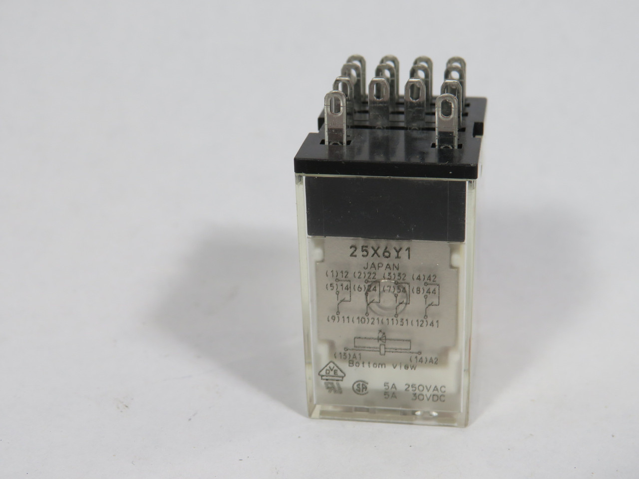 Omron MY4N-AC220/240(S) General Relay 220/240VAC 5A@250VAC/30VDC 14-Blade USED