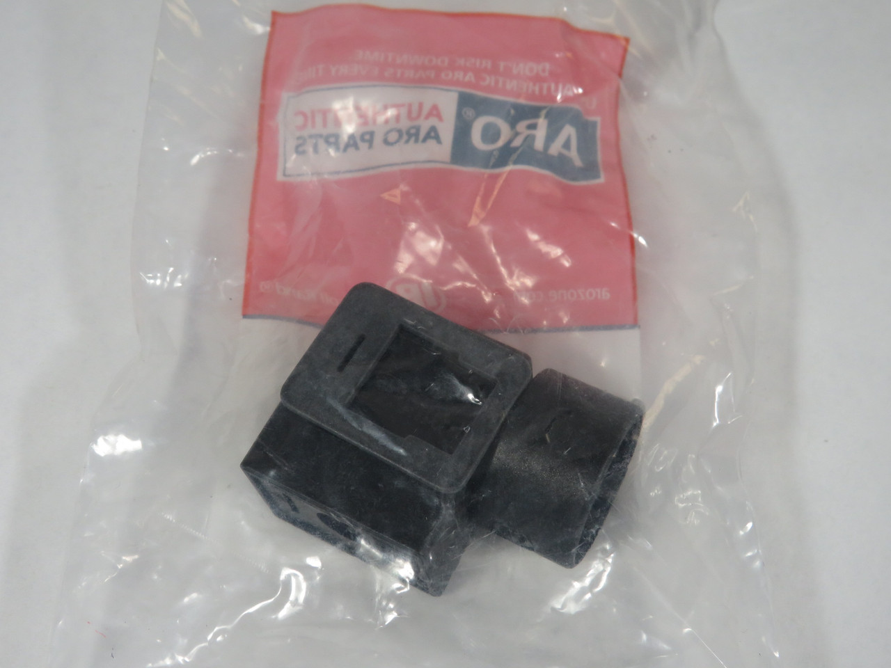 ARO CDN-4118 Solenoid Coil Connector 10A 250VAC NWB