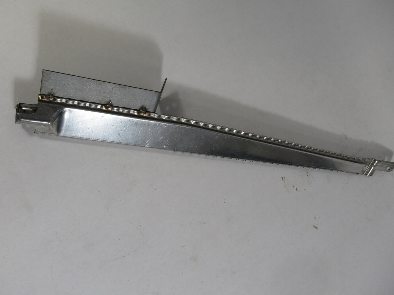 Generic 10046301 Stainless Steel Burner 29Hole 17"L Blade USED