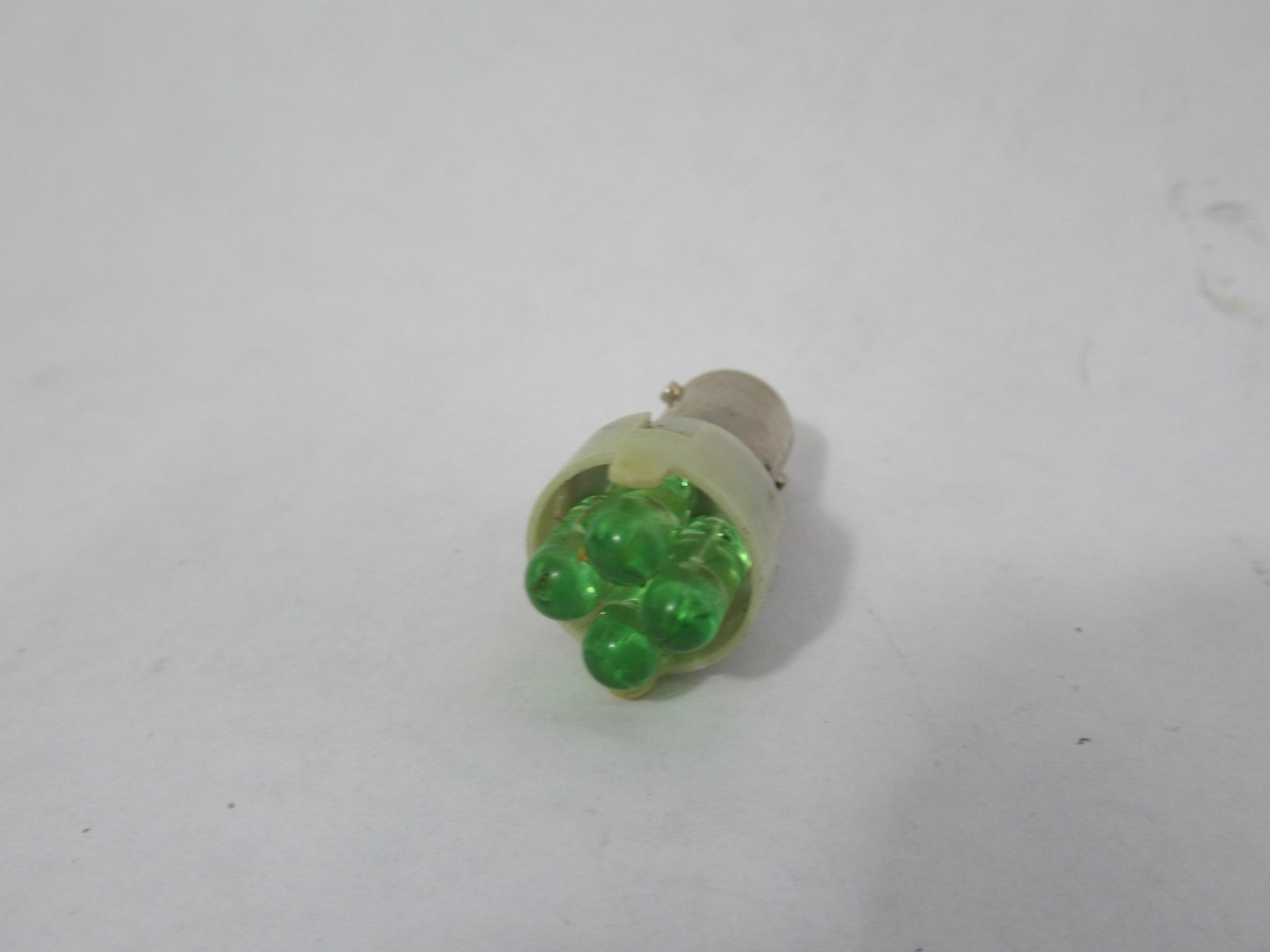 Allen-Bradley 800T-N77G Green Indicator LED Lamp for Push Button USED