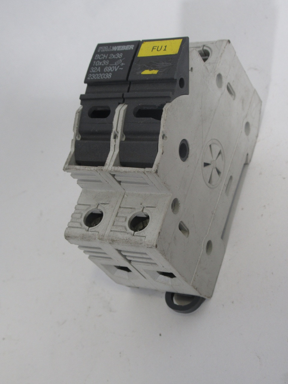 Weber BCH2x38 10x38mm Fuse Holder 39A 690VAC 2P *Cosmetic Damage* USED