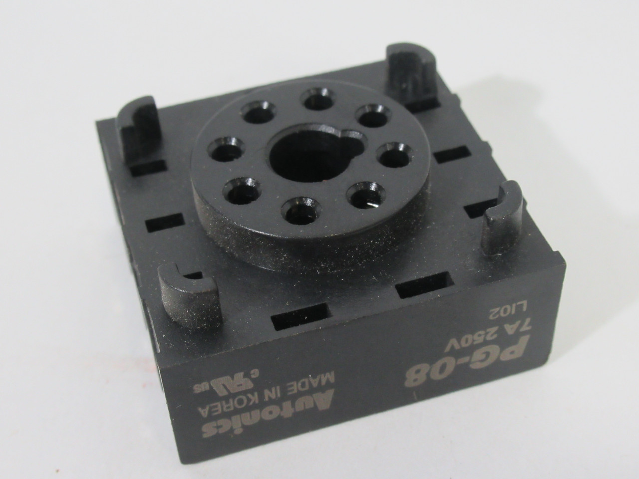 Autonics PG-08 Relay Socket 8-Pin 7A@250V USED