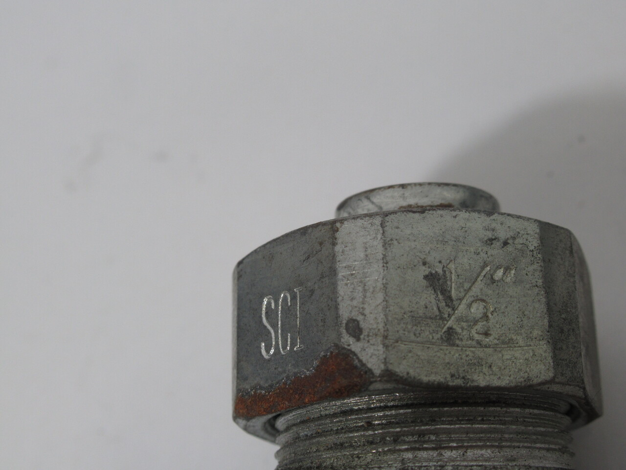 SCI LTQ5090-IC 90DEG Malleable Iron Insulated Connector 1/2" Lot of 3 USED