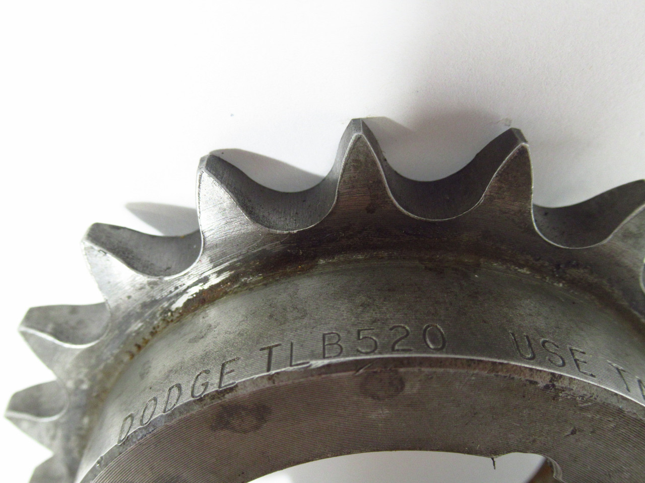 Dodge 100538 TLB520 Taper Lock Sprocket 1/2"-2" Bore 20T 50Chain 5/8" USED