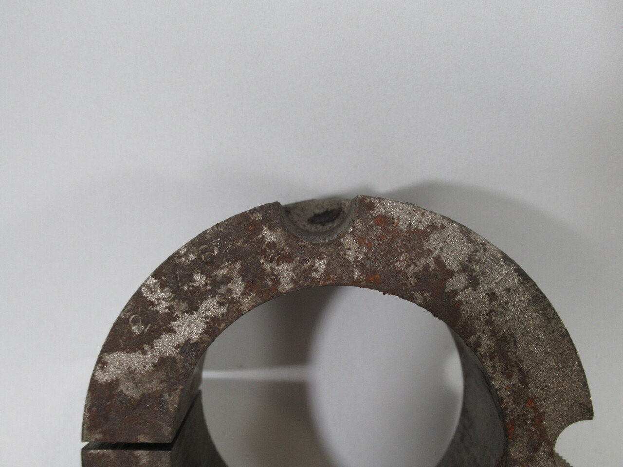 Martin 2517-2-3/16 Taper Bushing 3-3/8"OD 2-3/16"ID 1-3/4"LTB NO SCREWS USED