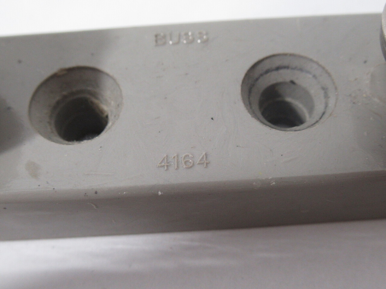 Bussmann 4164 Limiter Fuseblock 125V 1 Pole USED