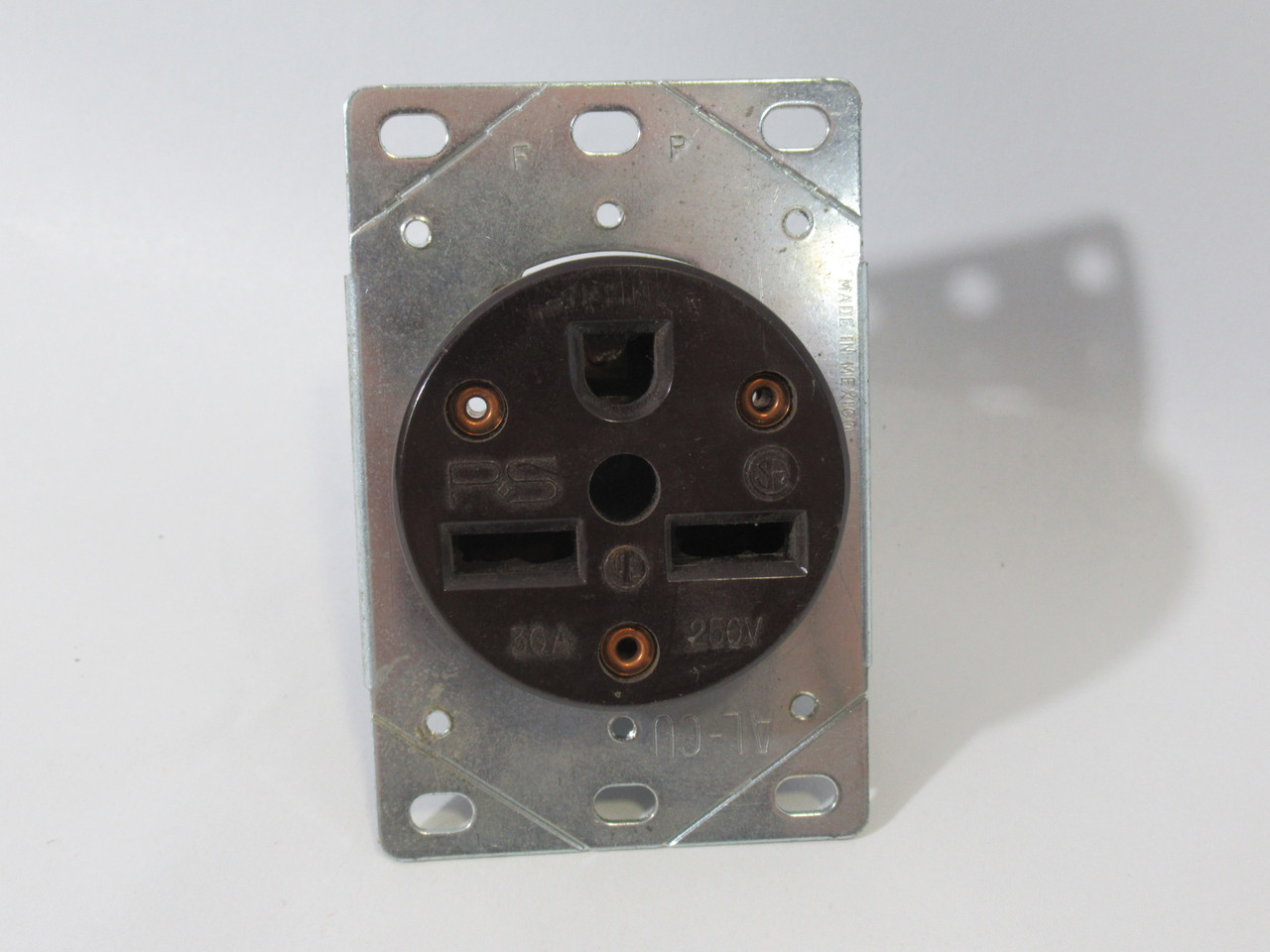 Pass & Seymour 3801 New Style Flush Mount Outlet 30A 250V 3W 2P USED